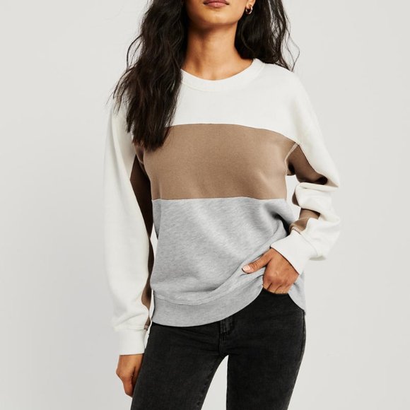 Longsleeve Colorblock Crewneck 